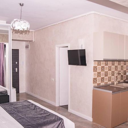 Building Stefan Lake Mamaia Exterior foto