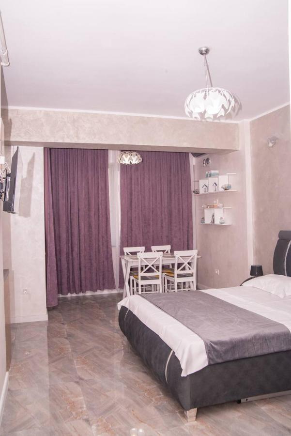 Building Stefan Lake Mamaia Exterior foto